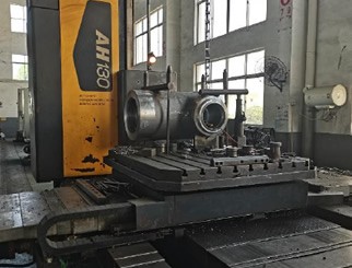 CNC horizontal boring machine